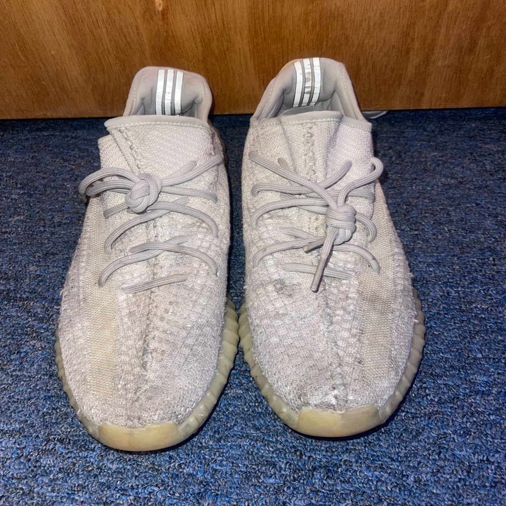 Adidas Yeezy Boost 350 V2